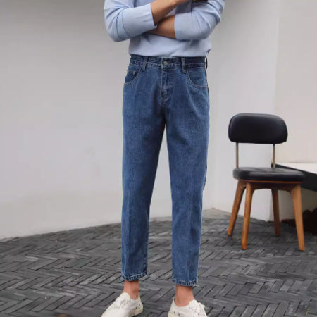 Mr. Lu San's Japanese Harajuku Daily Nine Point Jeans Korean Edition