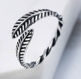Leaf Designed Exaggerated Ring