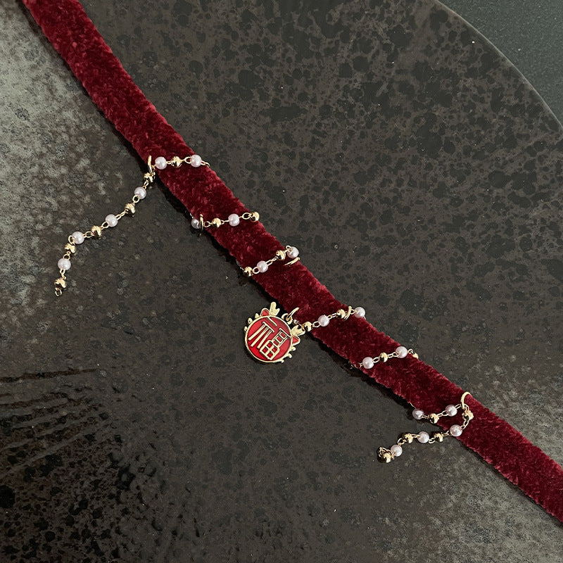 Chinese Style Pearl Necklace for Women (Autumn and Winter Plush)